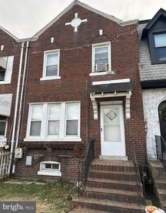 532 Ingraham St NW