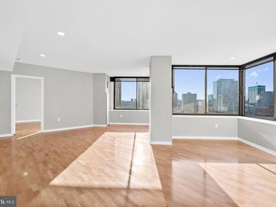 202 W Rittenhouse Sq #1704
