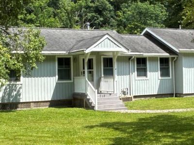 213 Weeping Willow Ln