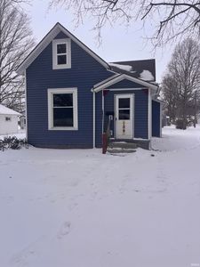 Property at 109 N Randolph St, South Whitley, IN