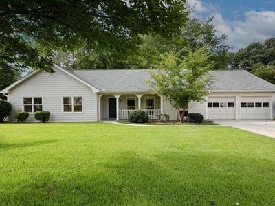 Property at 1106 Lakeridge Ct, Grayson, GA