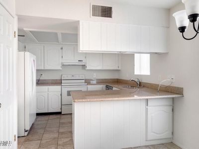 12222 N PARADISE VILLAGE Parkway S #330