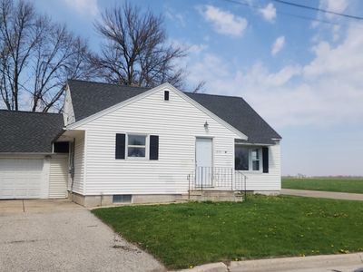 310 Locust St