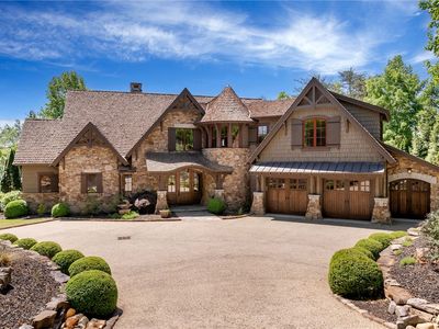 104 Crooked Stick Ct