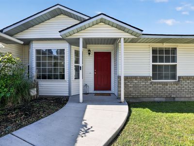1389 E Tourmaline St