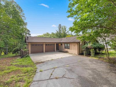 21 Vine Ridge Dr
