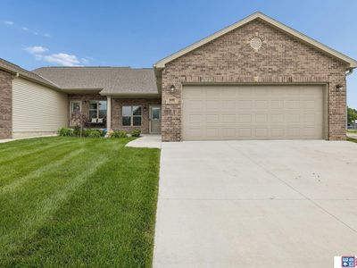 8190 Regent Dr
