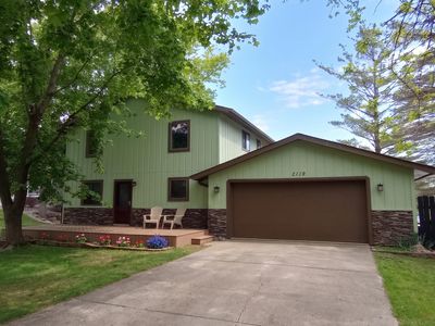 2119 Middle Haven Dr
