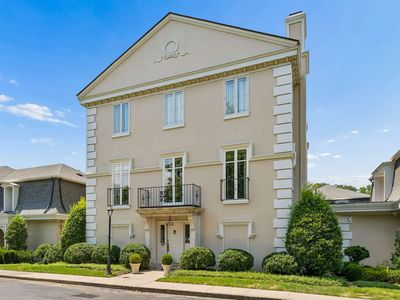 615 Belle Meade Blvd APT 100