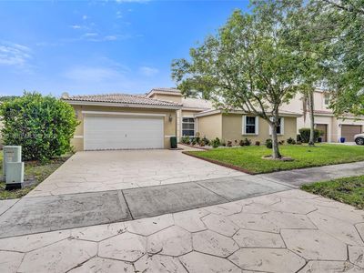 4286 NW 42nd Ter