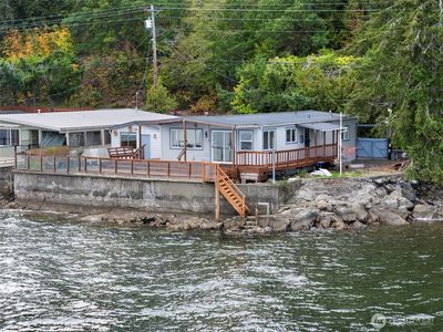 25800 N US HWY 101