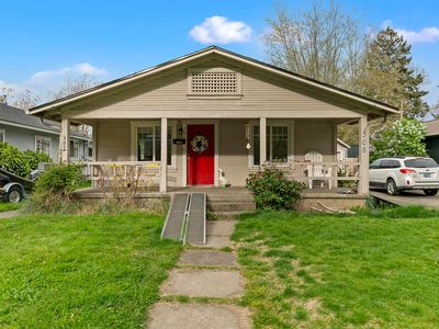 306 Vancouver Ave