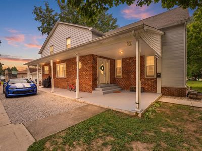 149 W North St