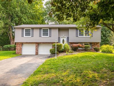 24 Carriage Ct