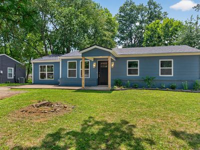 2318 Allen Dr