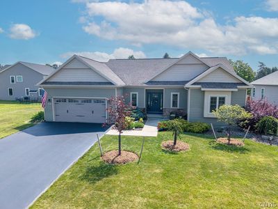102 Emick Ln