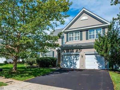 4 Avery Ct