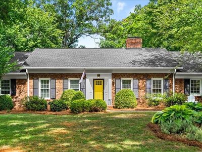 802 Kemp Rd W