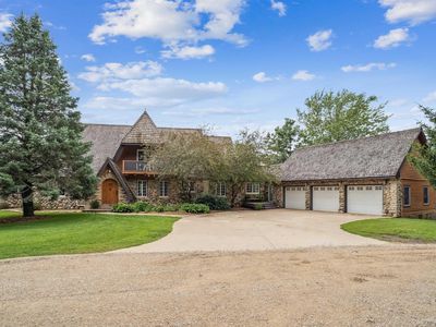 32350 Honeytree Ln