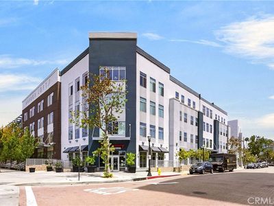 435 W Center St