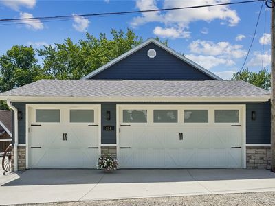 214 Eastside Ln