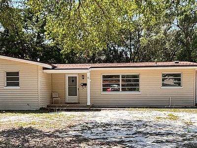 6 Waynel Cir SE