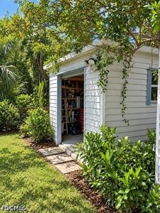 50 Karen Ave S