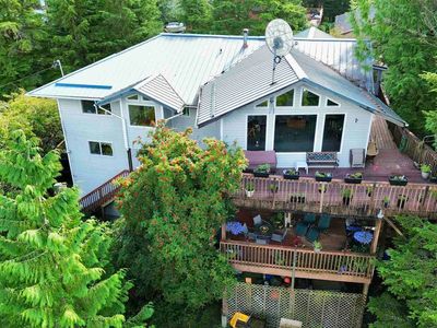 662 Lermo Dr