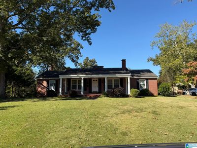 203 S Elm Ave