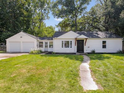 3627 E Jackson Blvd