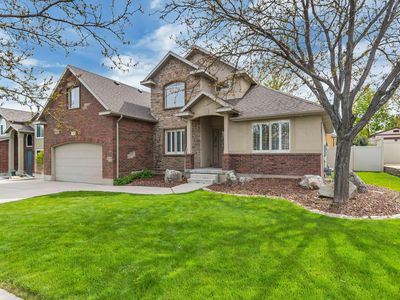 5413 W Sawtell Way