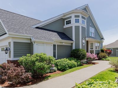 106 Maidstone Ln