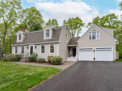 7 Longobardi Dr