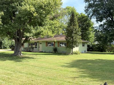 4655 Earlham Dr