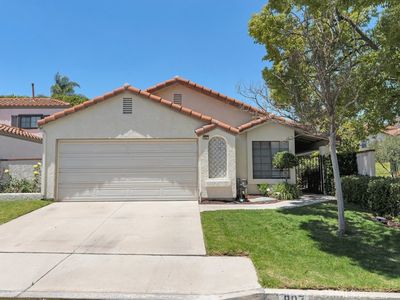 807 Links View Dr