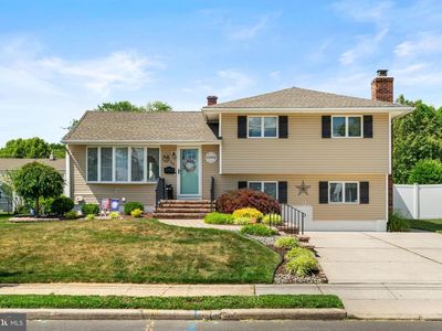 30 Gary Dr