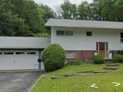 Property at 28 Lincoln Dr, Tupper Lake, NY