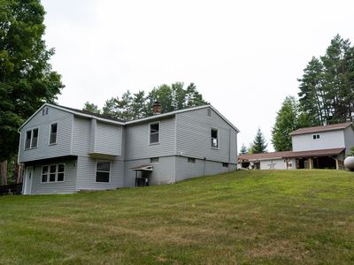 2539-2765 E Rock Rd