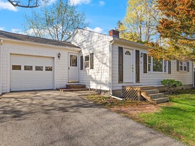 Property at 104 Homestead Cir, South Hamilton, MA