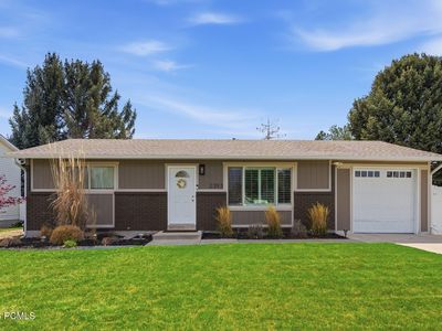 2393 W Bueno Vista Dr