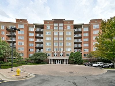 1 N Beacon Pl APT 601