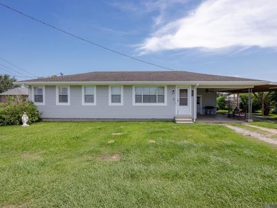 128 Bertie St
