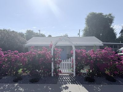 3121 N 26th Place