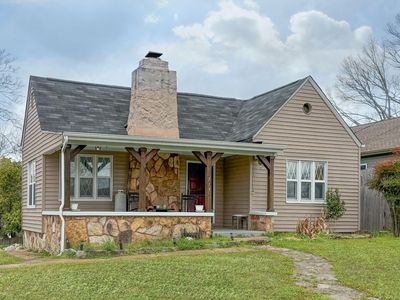 713 Hargraves Ave
