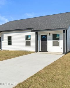 3201 E 2nd Pl