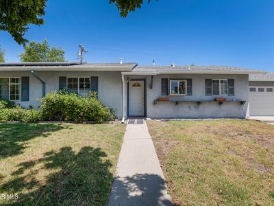 1102 Ayers Ave