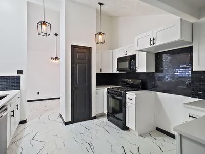30 Crestbriar Ct