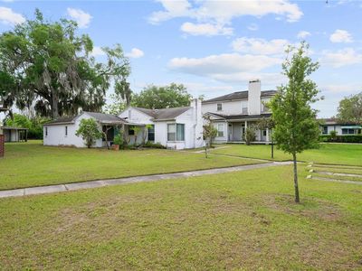 240 Killarney Dr