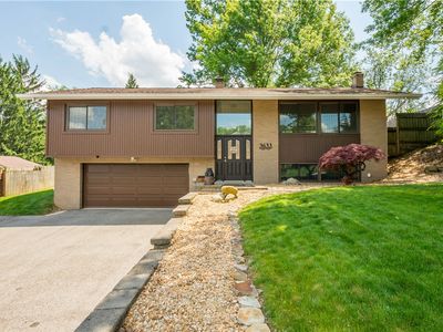 3633 Ashland Dr