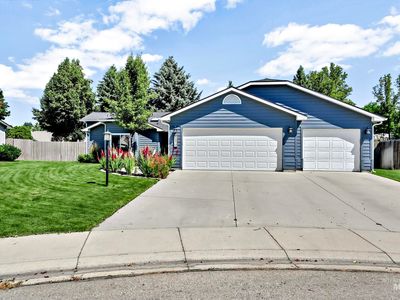 5579 N Rosepoint Way